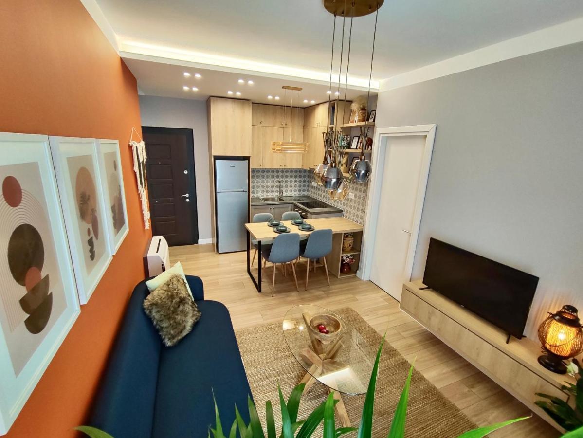 Modern Style 2Br-Apt - 10Min To Skanderbeg Square Appartement Tirana Buitenkant foto