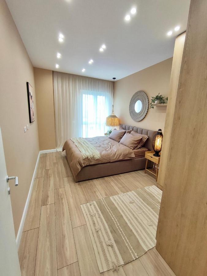 Modern Style 2Br-Apt - 10Min To Skanderbeg Square Appartement Tirana Buitenkant foto