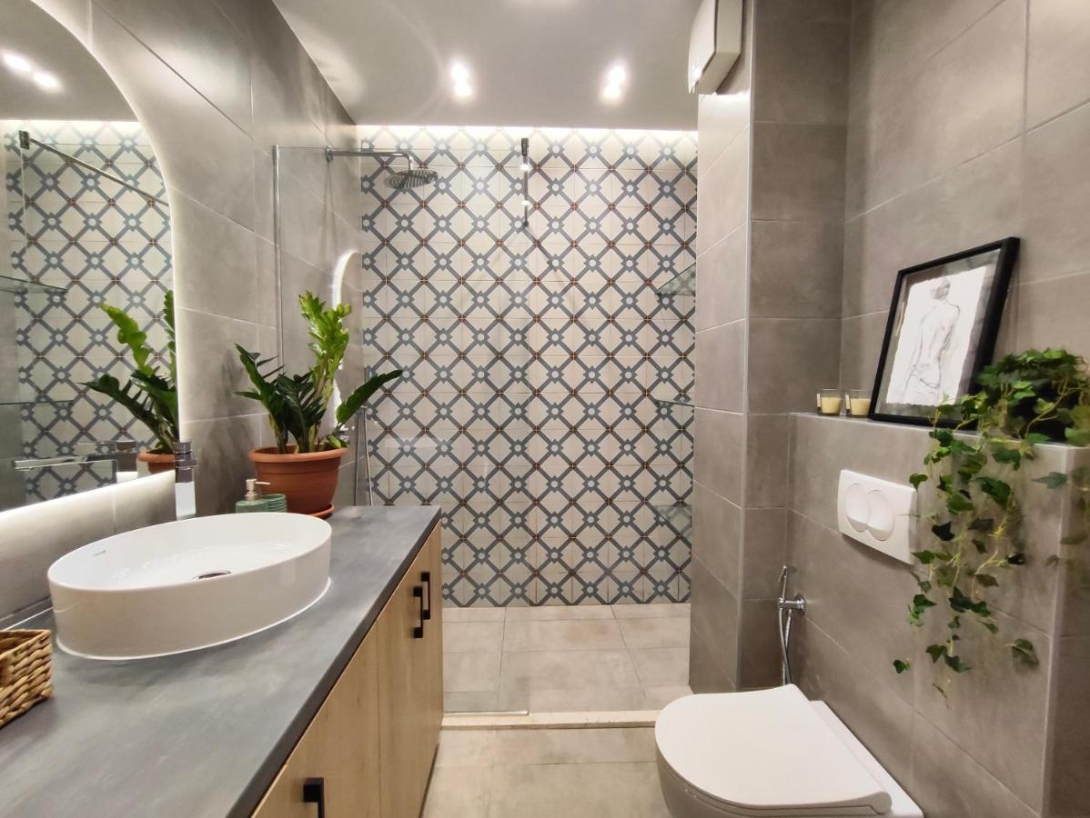 Modern Style 2Br-Apt - 10Min To Skanderbeg Square Appartement Tirana Buitenkant foto