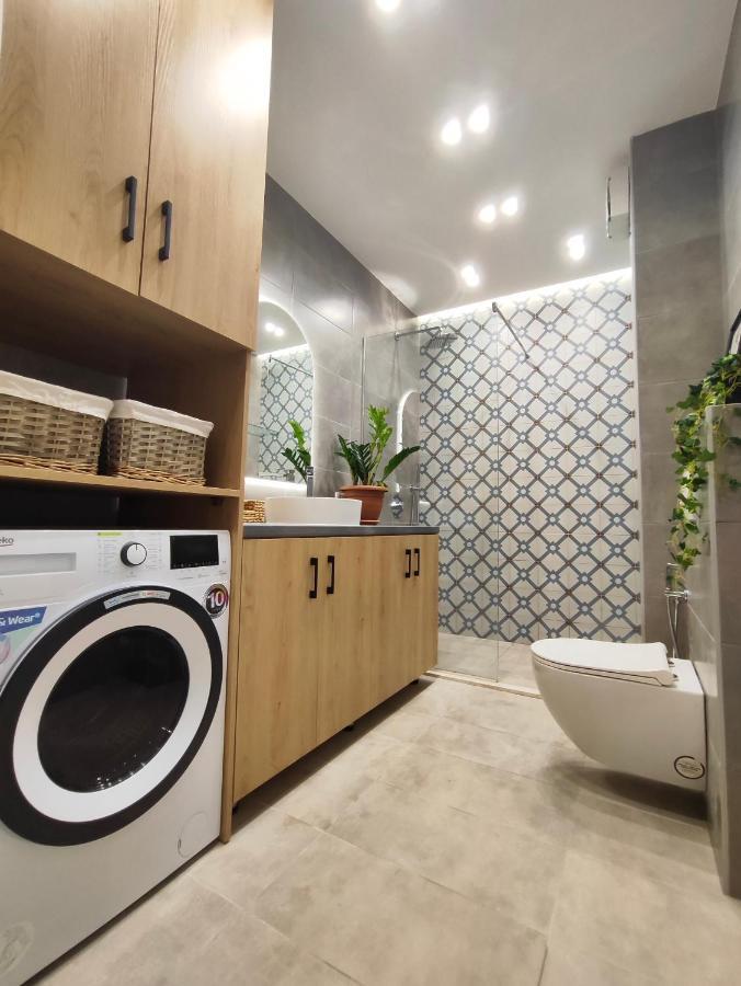 Modern Style 2Br-Apt - 10Min To Skanderbeg Square Appartement Tirana Buitenkant foto
